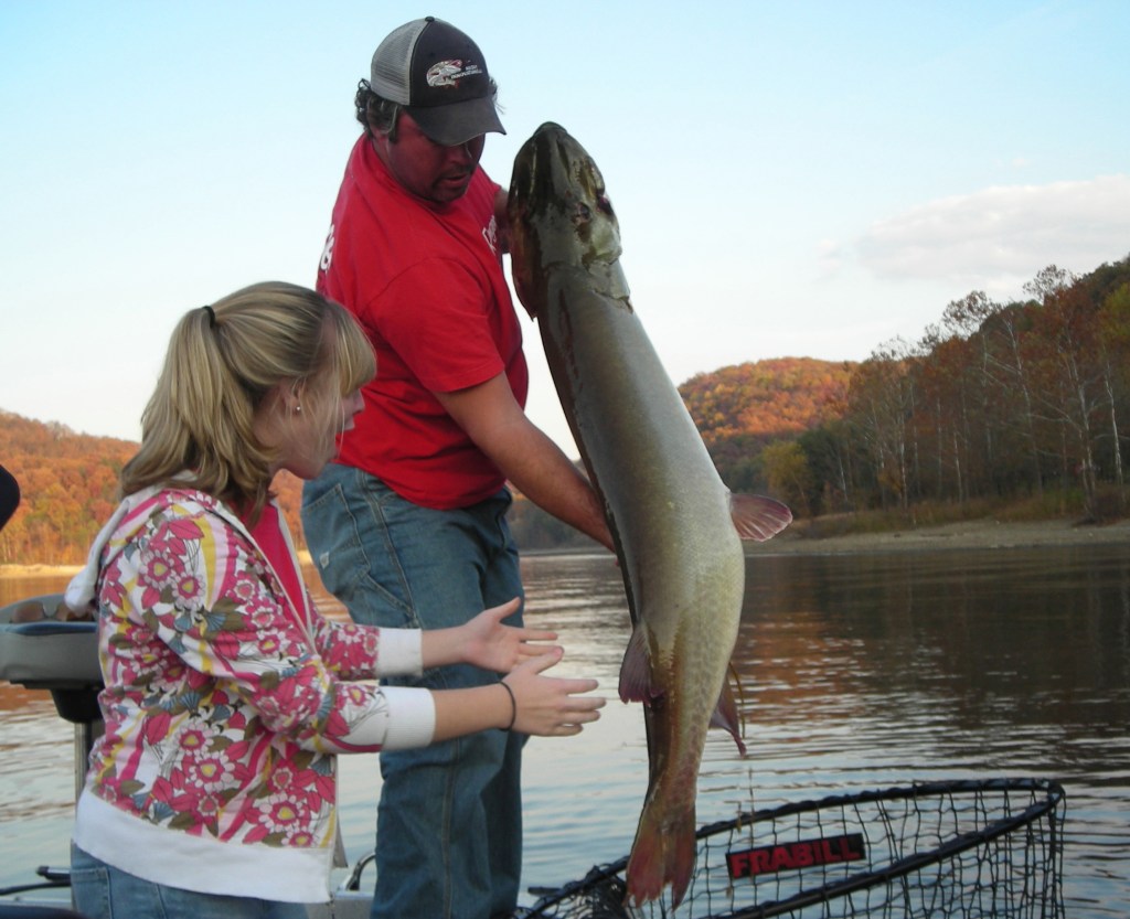 Kentucky Afield Outdoors: March Fishing Madness Good muskellunge fishing spots for late winter and early spring Kentucky Afield Outdoors: March Fishing Madness Good muskellunge fishing spots for late winter and early spring